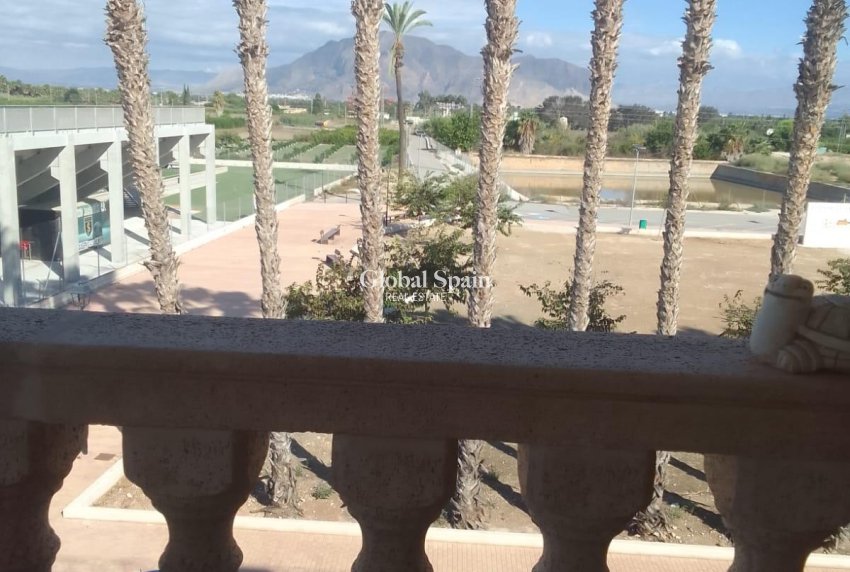 Resale - APARTMENT -
JACARILLA - Jacarilla