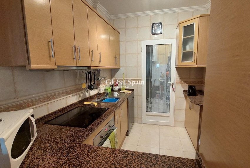 Resale - Apartment -
Jacarilla