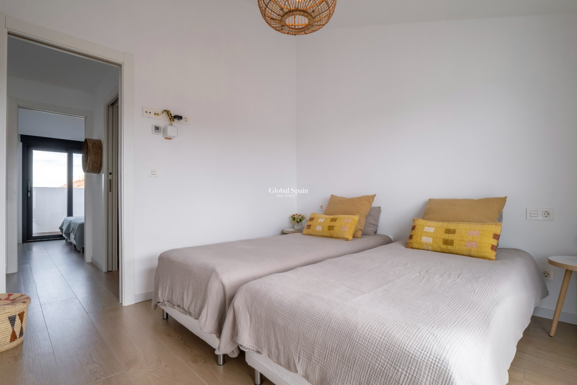 Resale - APARTMENT -
JÁVEA - El Arenal