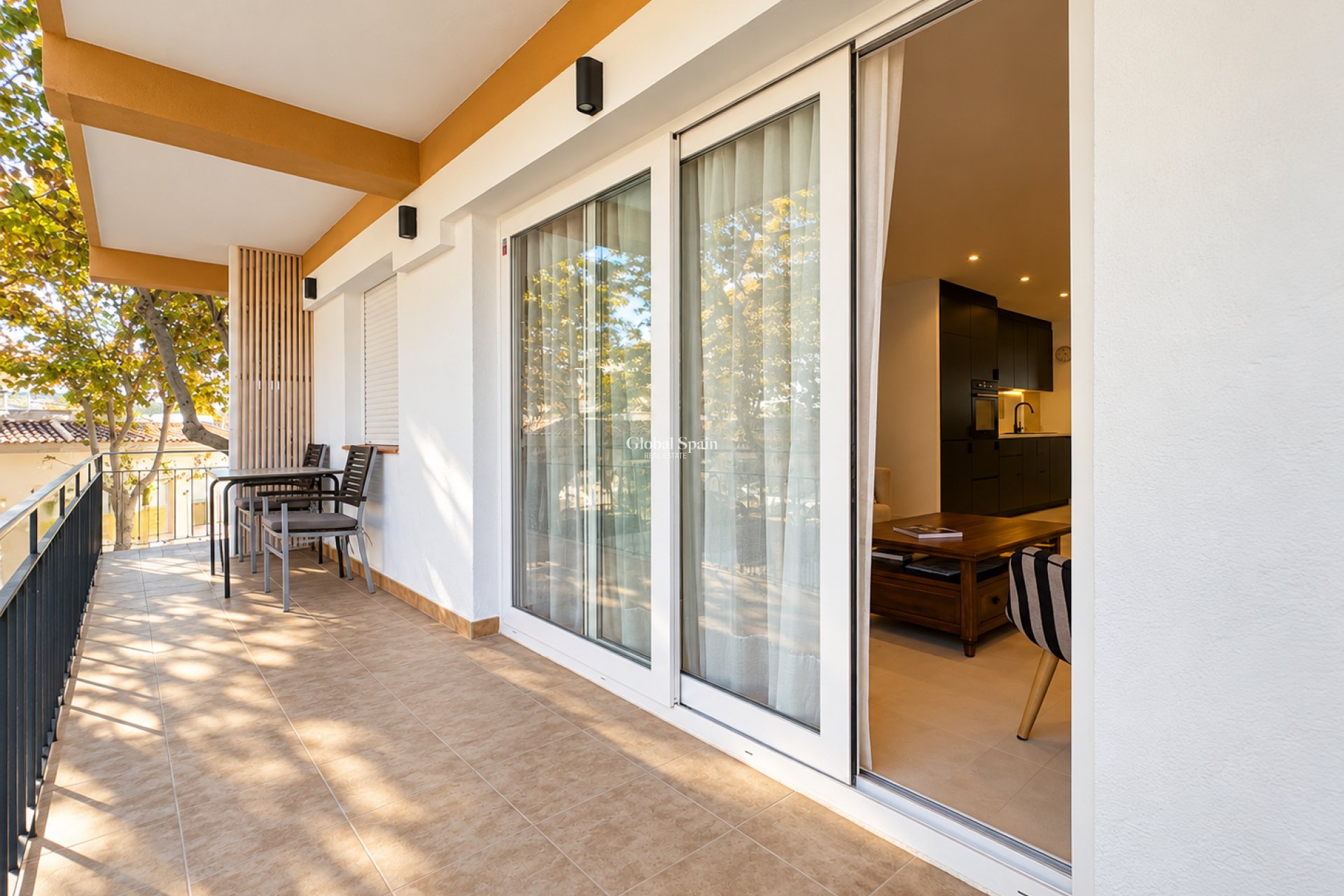 Resale - APARTMENT -
JÁVEA - Port