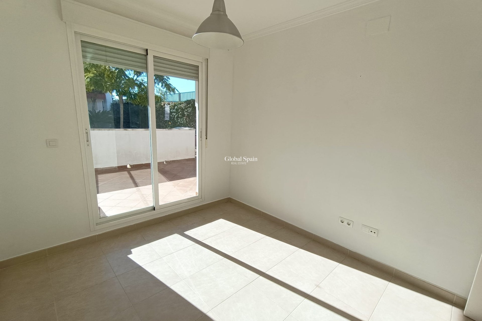 Resale - APARTMENT -
JESÚS POBRE - Inland