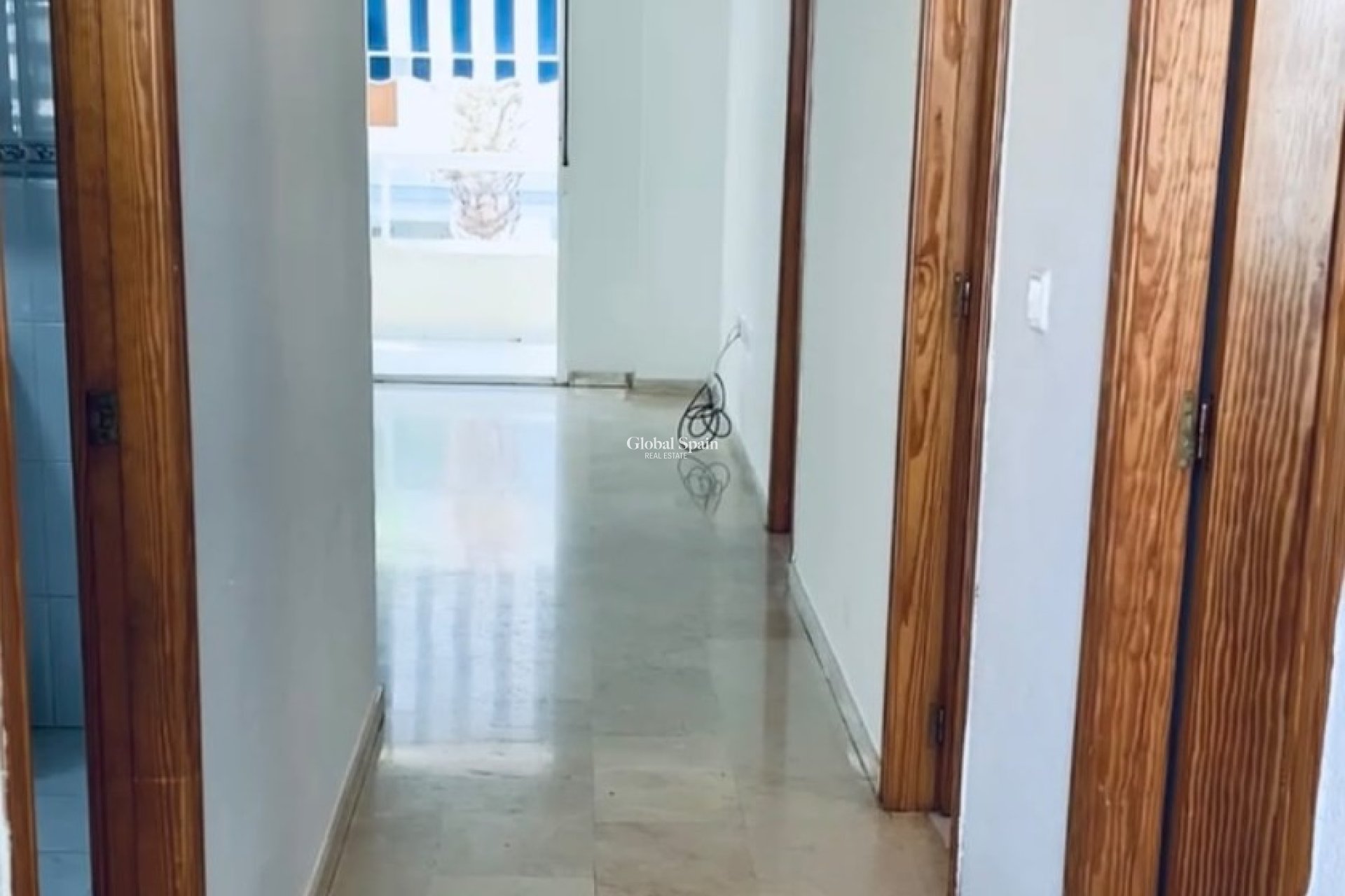 Resale - APARTMENT -
L'ALBIR - center