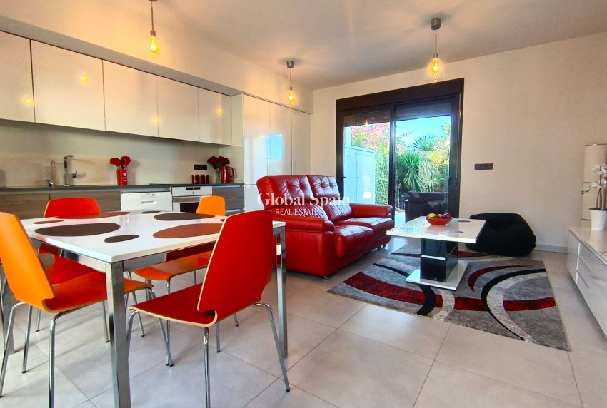 Resale - APARTMENT -
LA FINCA GOLF - La Finca Golf and Spa Resort