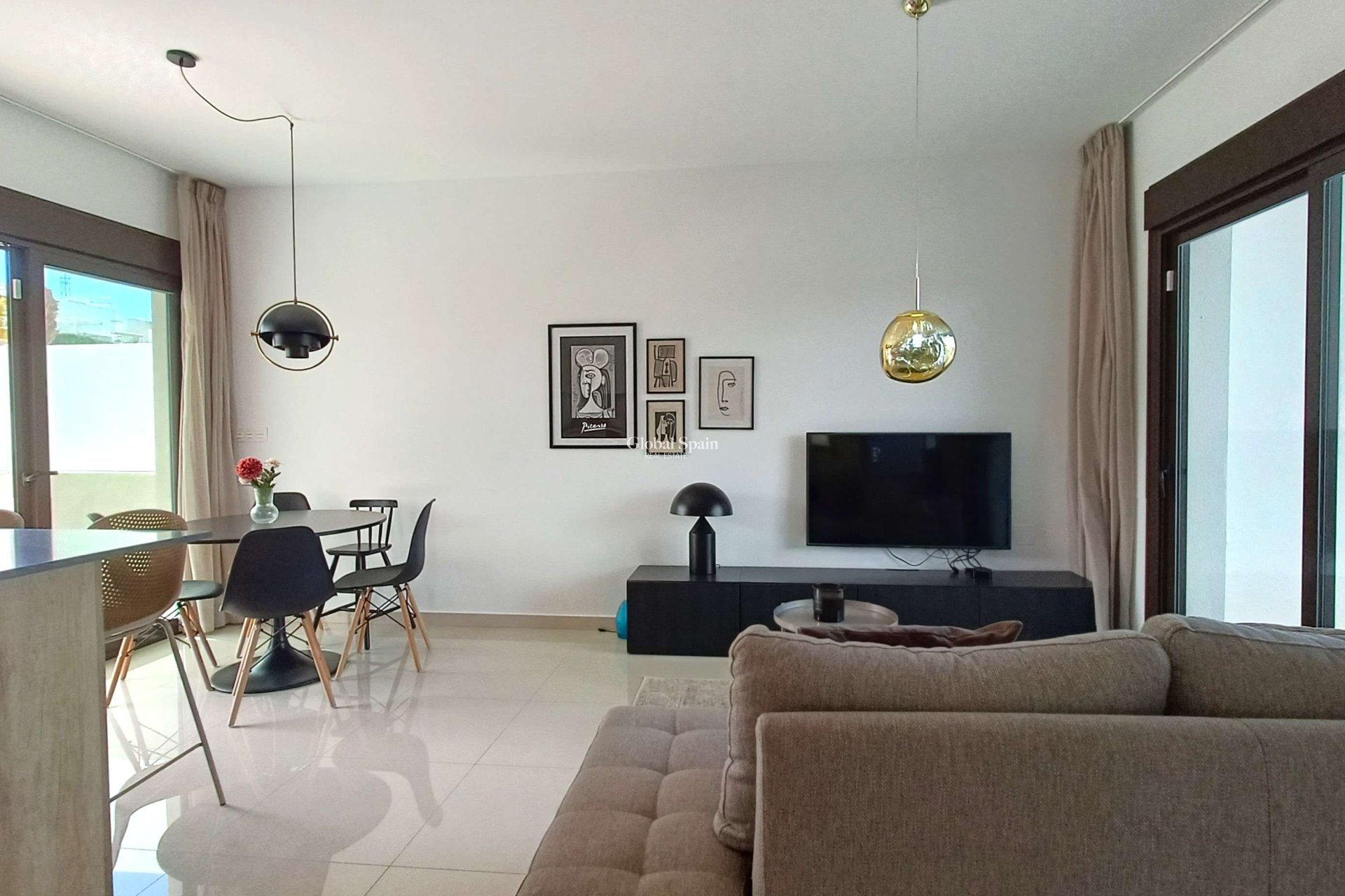 Resale - APARTMENT -
LA FINCA GOLF - La Finca Golf and Spa Resort