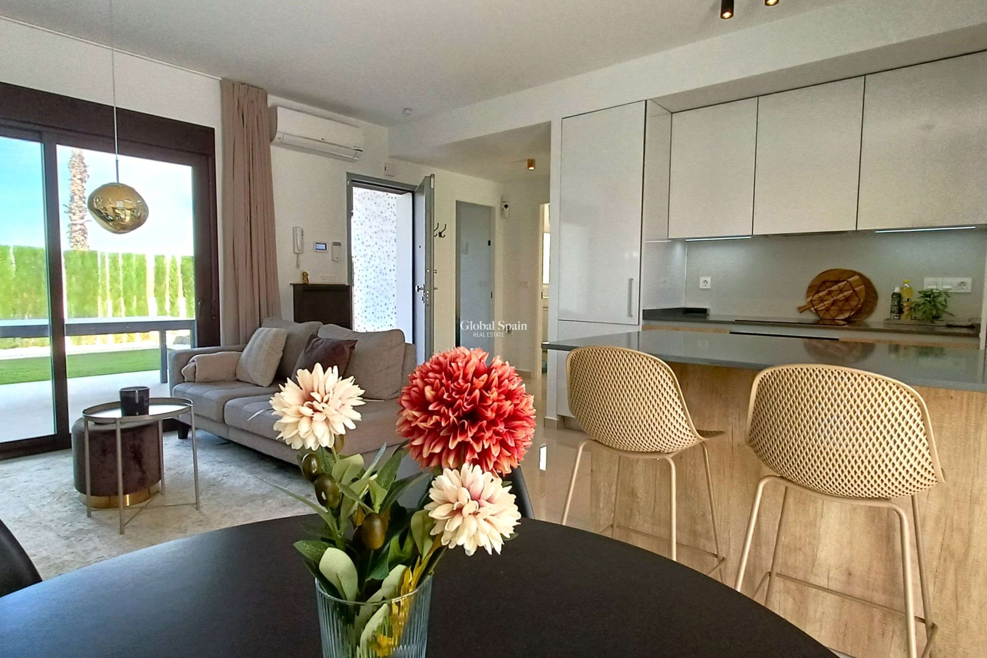 Resale - APARTMENT -
LA FINCA GOLF - La Finca Golf and Spa Resort
