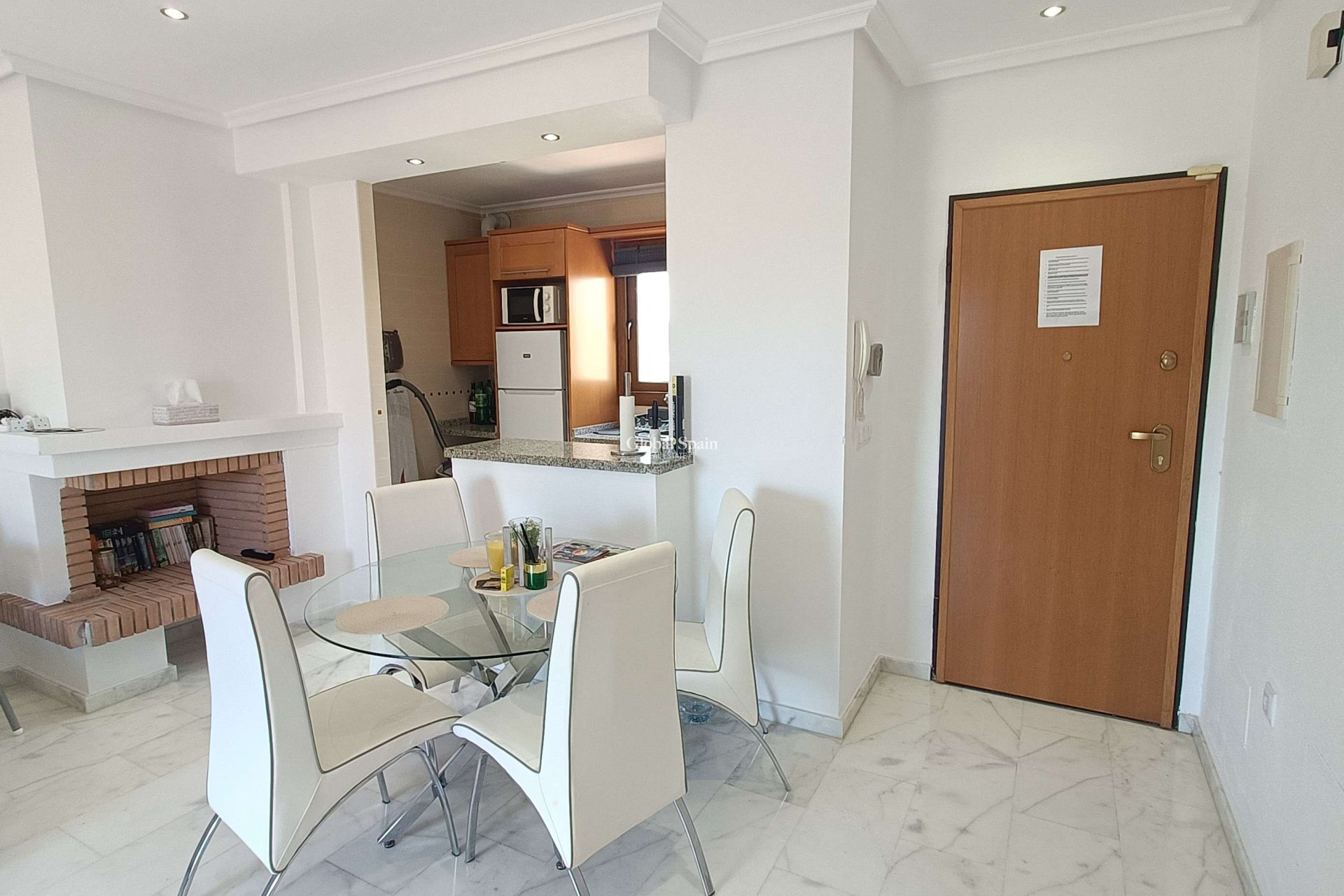 Resale - APARTMENT -
LA FINCA GOLF - La Finca Golf and Spa Resort