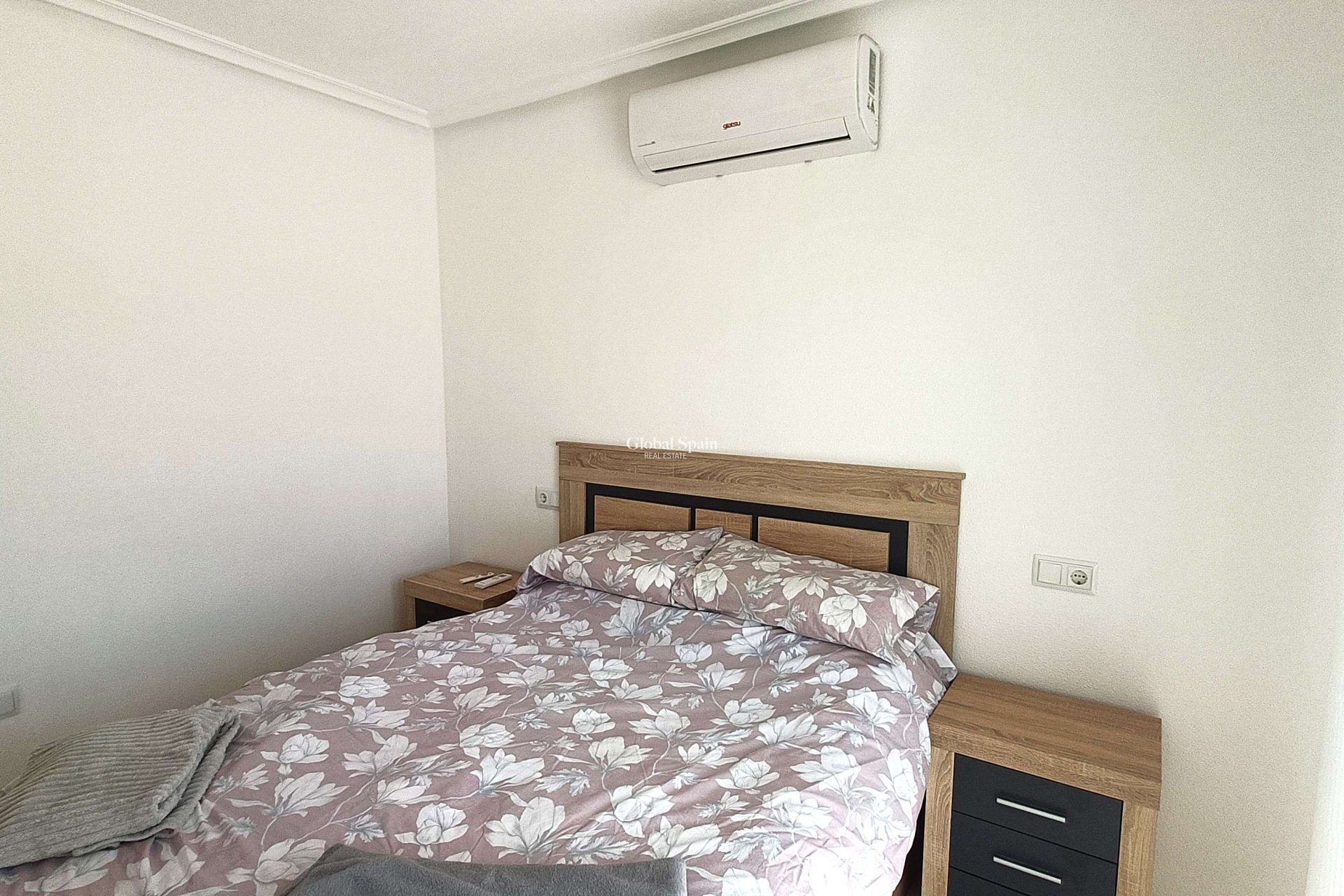 Resale - APARTMENT -
LA FINCA GOLF - La Finca Golf and Spa Resort
