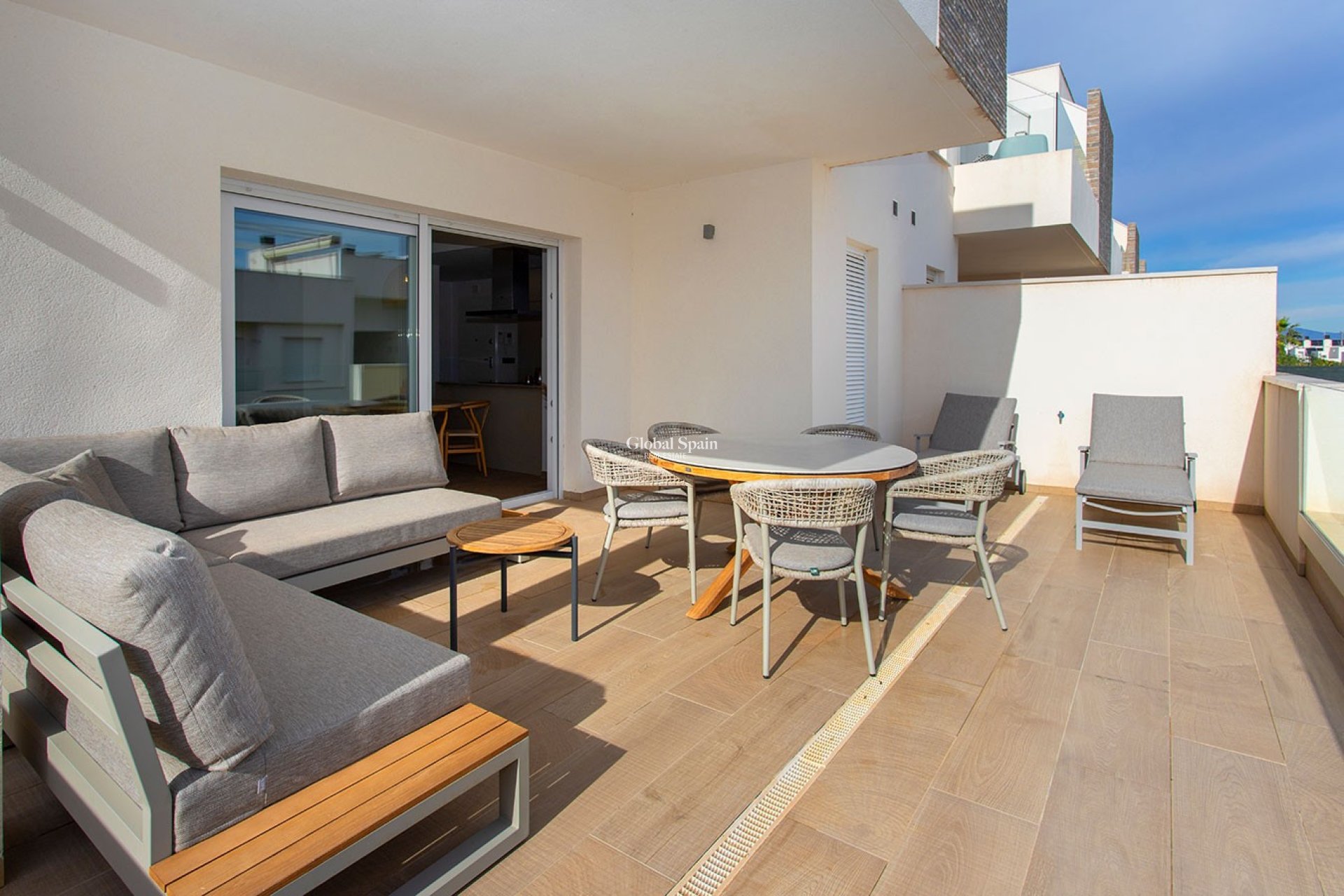 Resale - APARTMENT -
LA FINCA GOLF - La Finca Golf