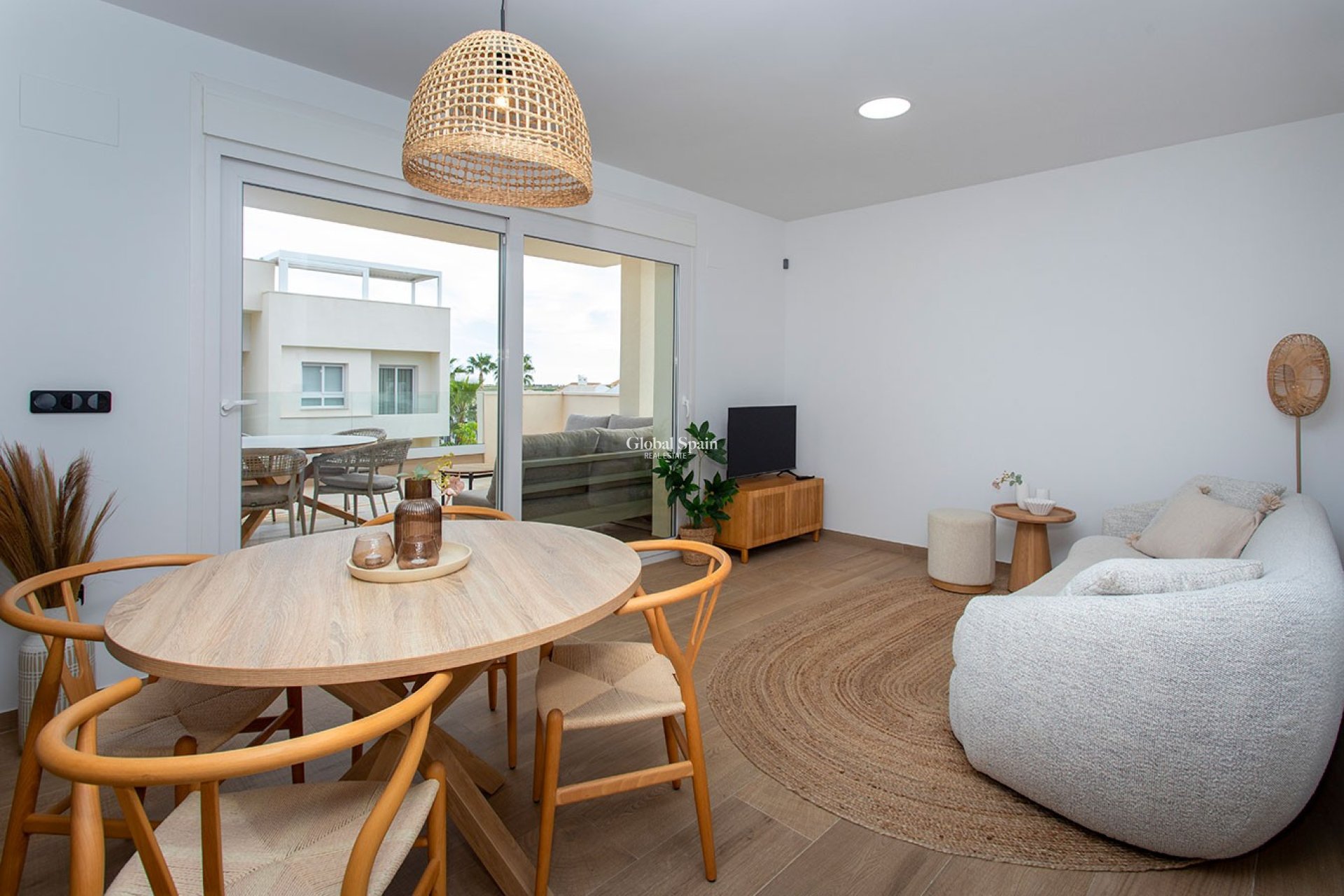 Resale - APARTMENT -
LA FINCA GOLF - La Finca Golf