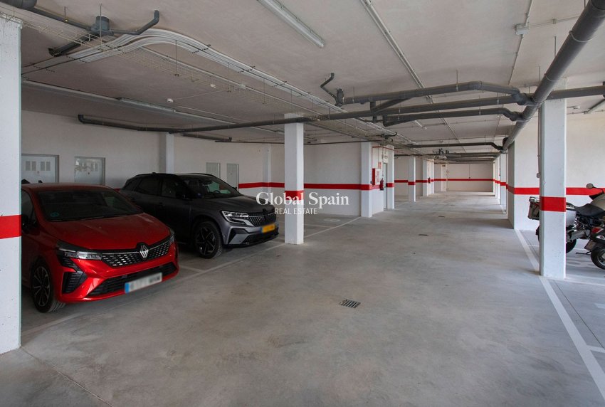 Resale - APARTMENT -
LA FINCA GOLF - La Finca Golf