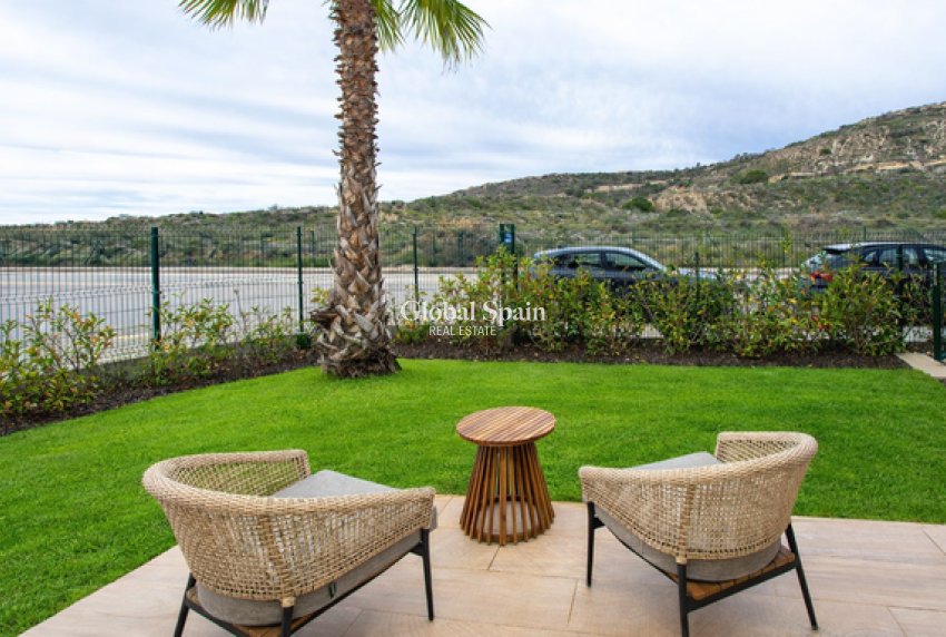 Resale - APARTMENT -
LA FINCA GOLF - La Finca Golf