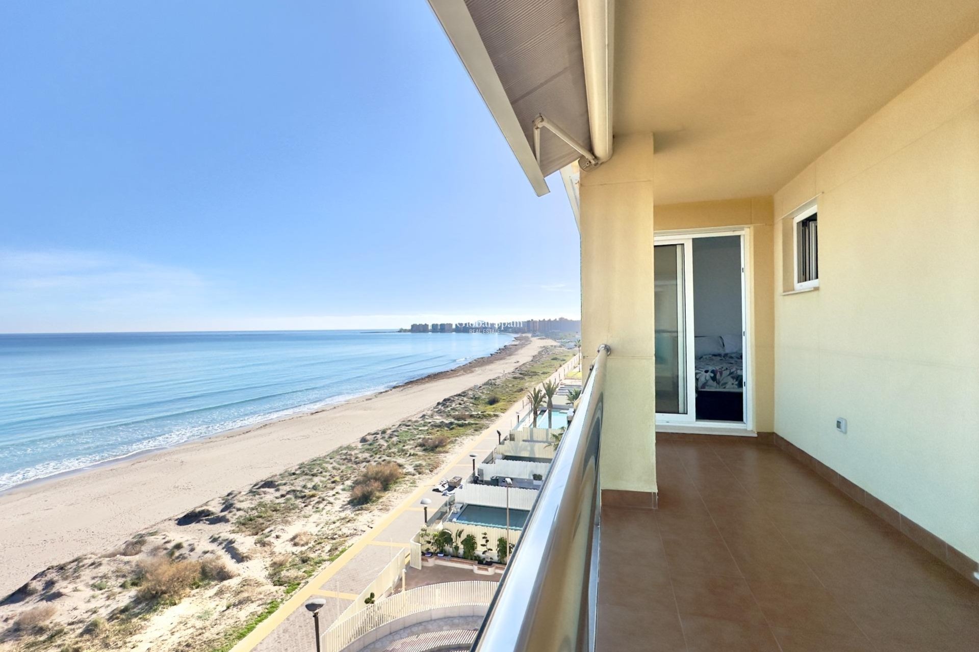 Resale - APARTMENT -
LA MANGA DEL MAR MENOR - Playa del Esparto-Veneziola