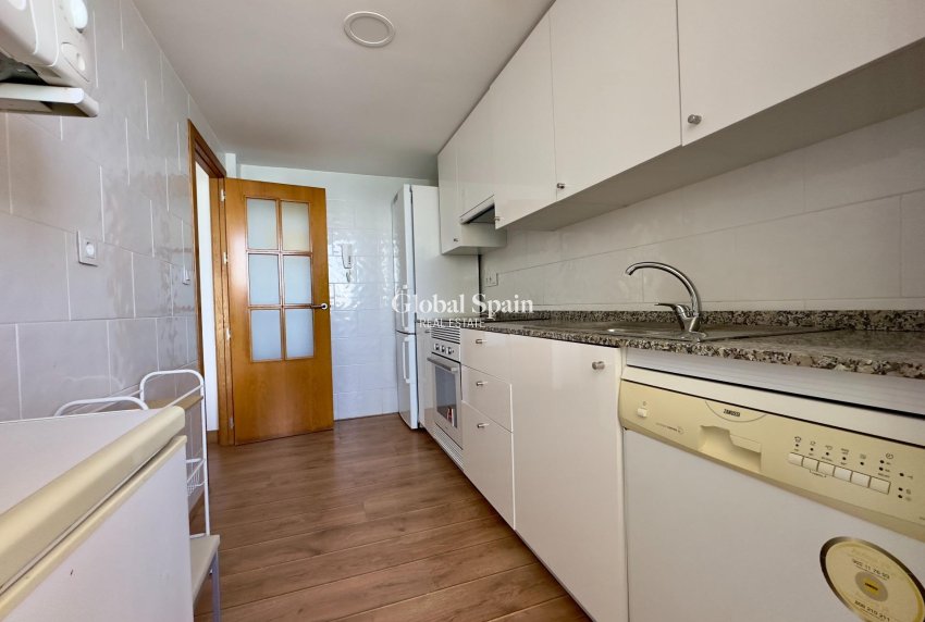 Resale - APARTMENT -
LA MANGA DEL MAR MENOR - Playa del Esparto-Veneziola