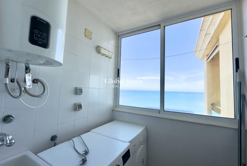 Resale - APARTMENT -
LA MANGA DEL MAR MENOR - Playa del Esparto-Veneziola