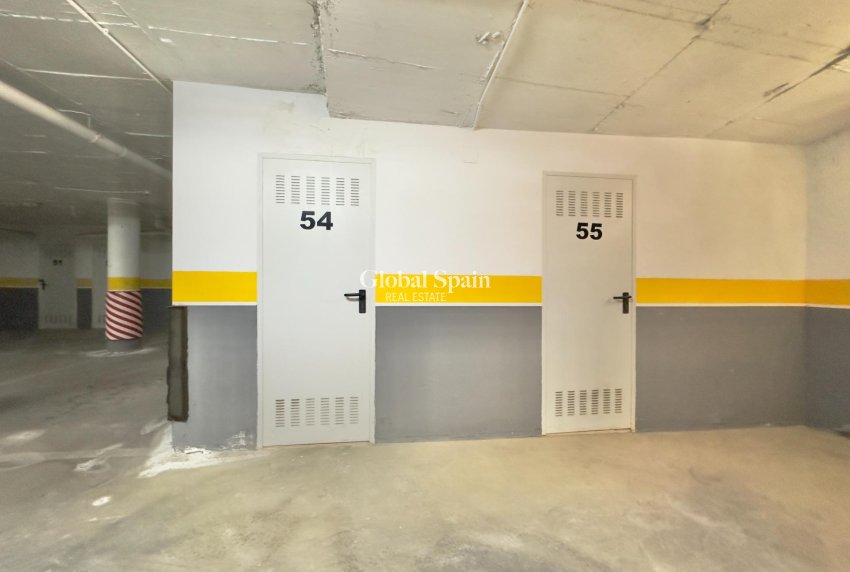 Resale - APARTMENT -
LA MANGA DEL MAR MENOR - Playa del Esparto-Veneziola