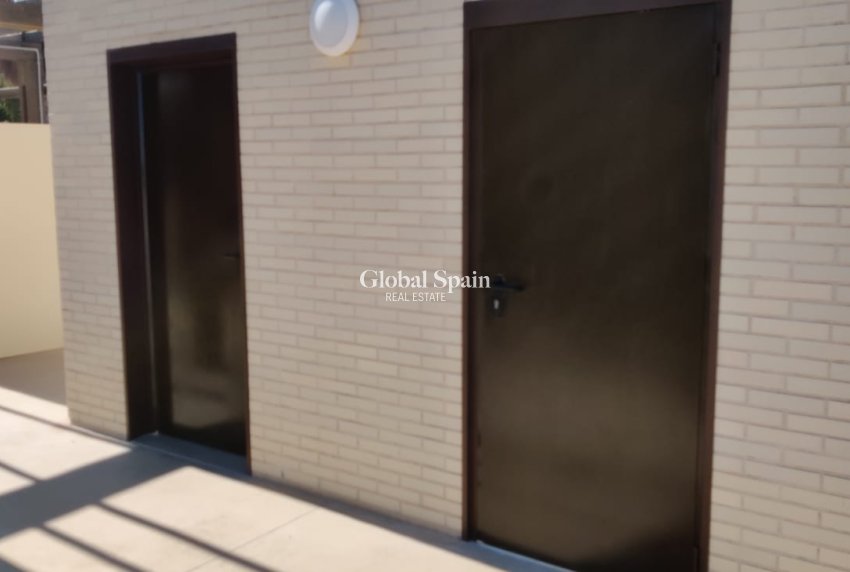 Resale - APARTMENT -
LA MANGA DEL MAR MENOR