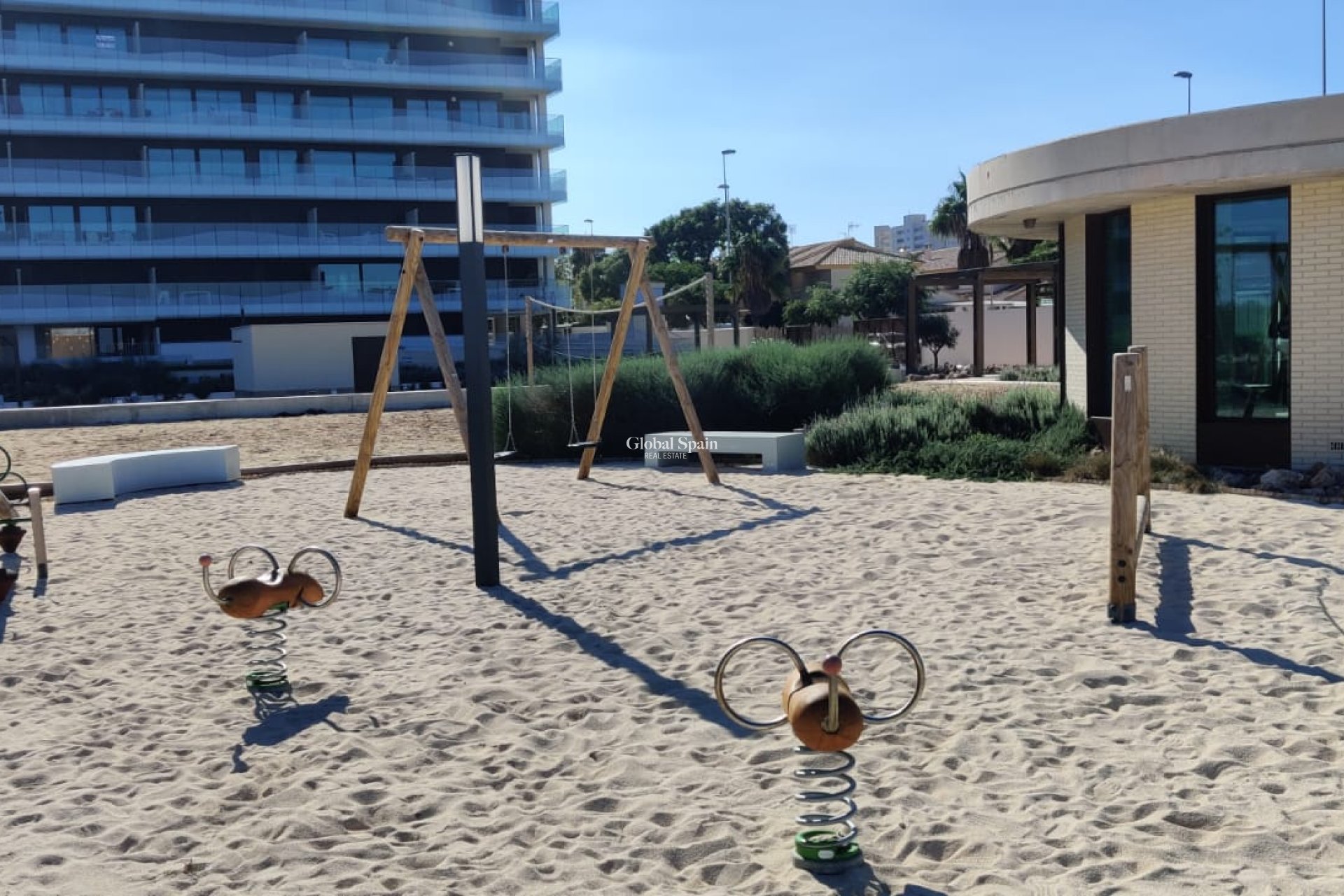 Resale - APARTMENT -
LA MANGA DEL MAR MENOR