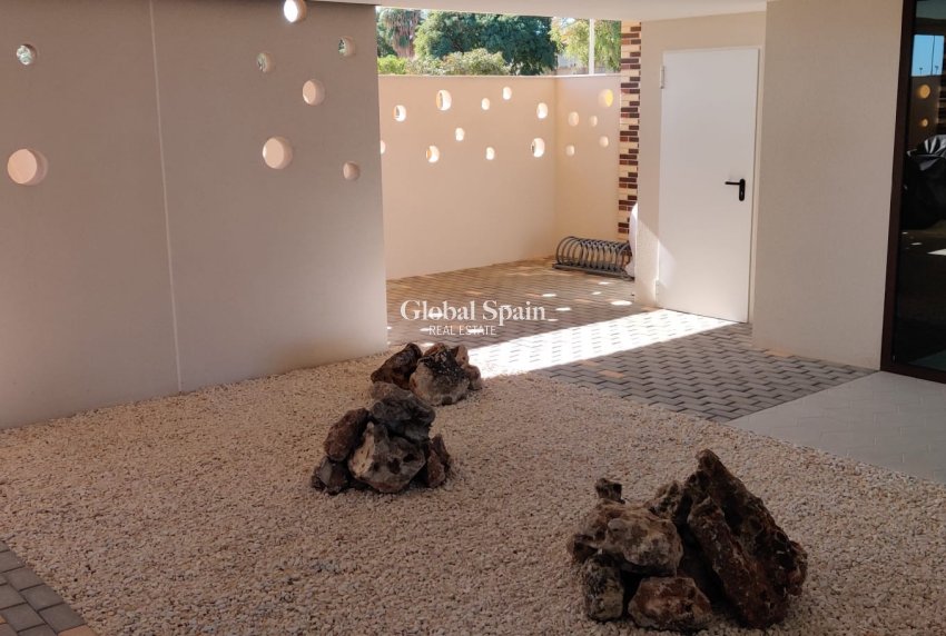 Resale - APARTMENT -
LA MANGA DEL MAR MENOR