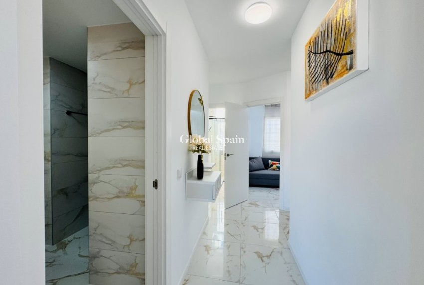 Resale - APARTMENT -
LA MATA - Costa Blanca