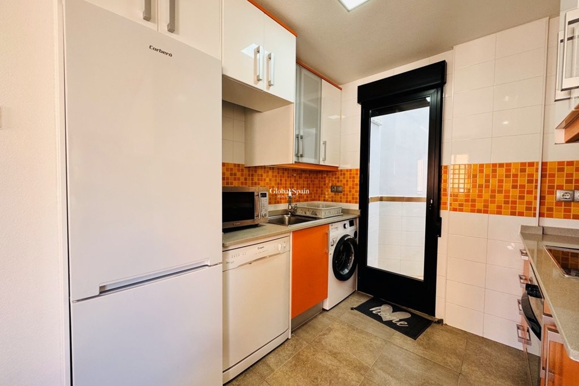 Resale - APARTMENT -
LA MATA - Costa Blanca