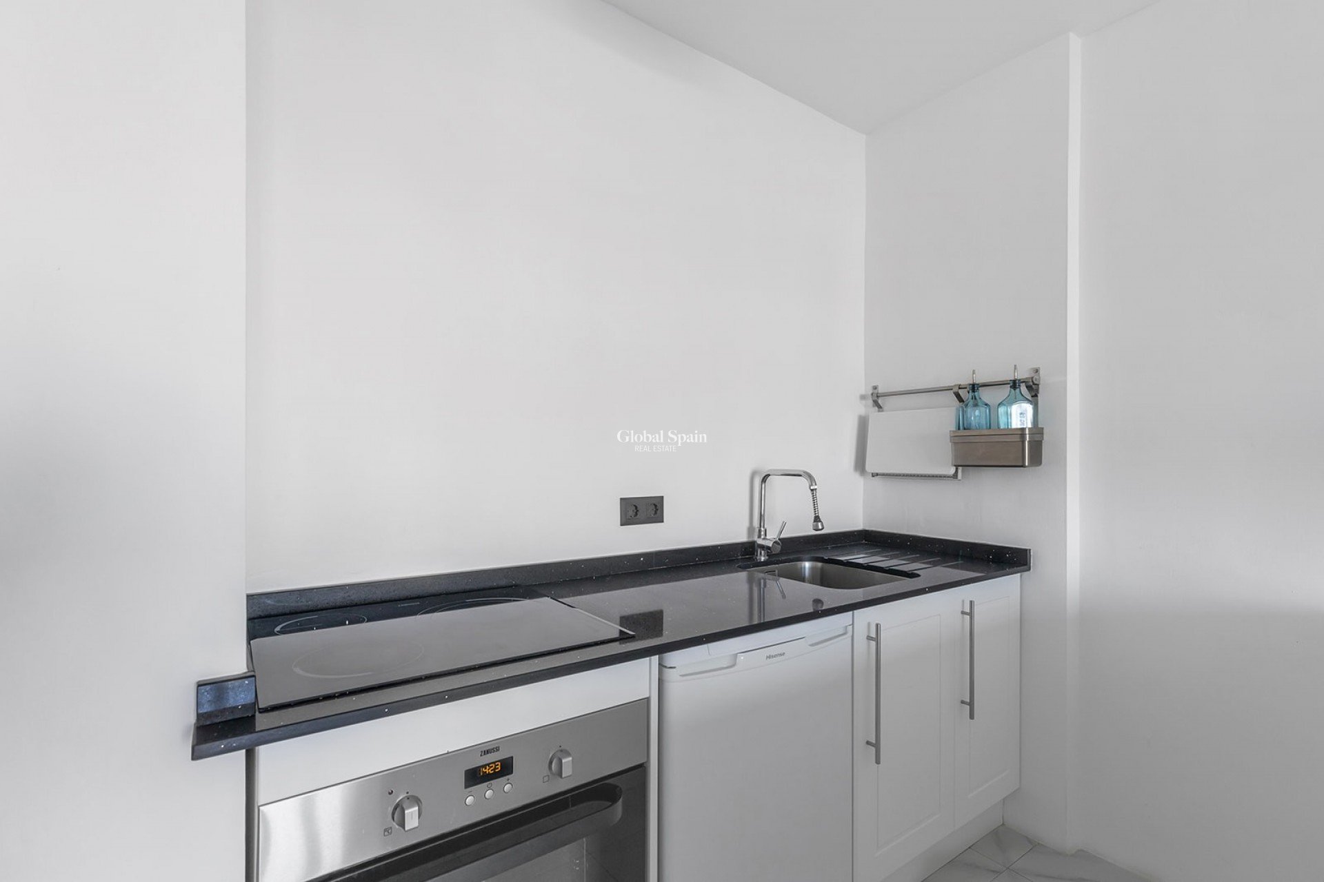 Resale - APARTMENT -
LA MATA - Costa Blanca