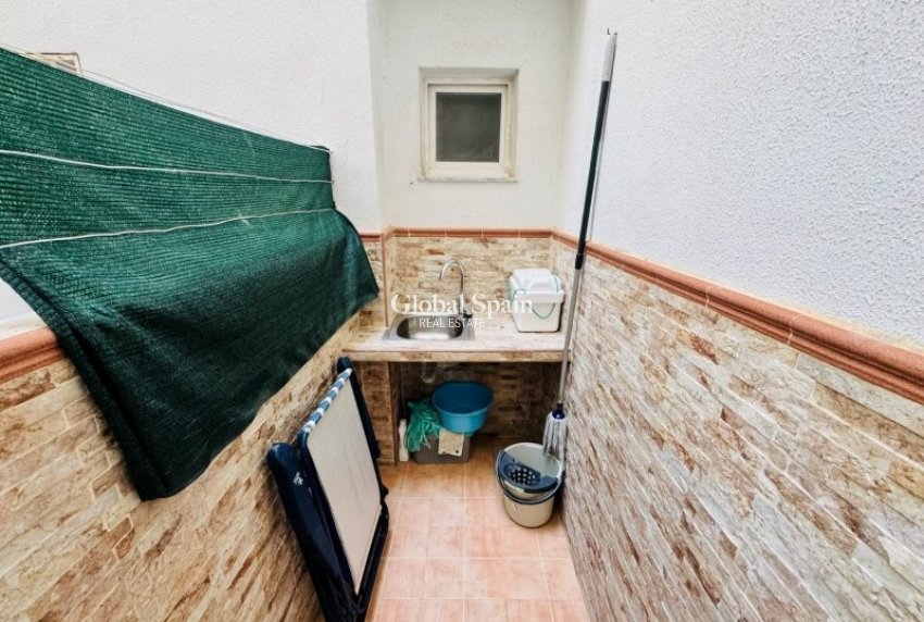 Resale - APARTMENT -
LA MATA - Costa Blanca