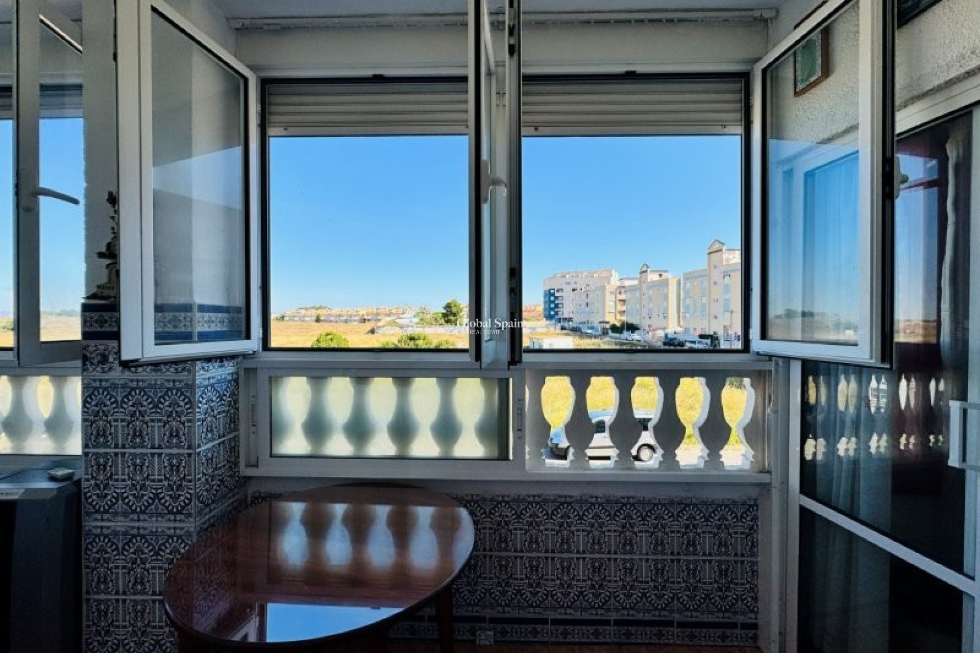 Resale - APARTMENT -
LA MATA - Costa Blanca