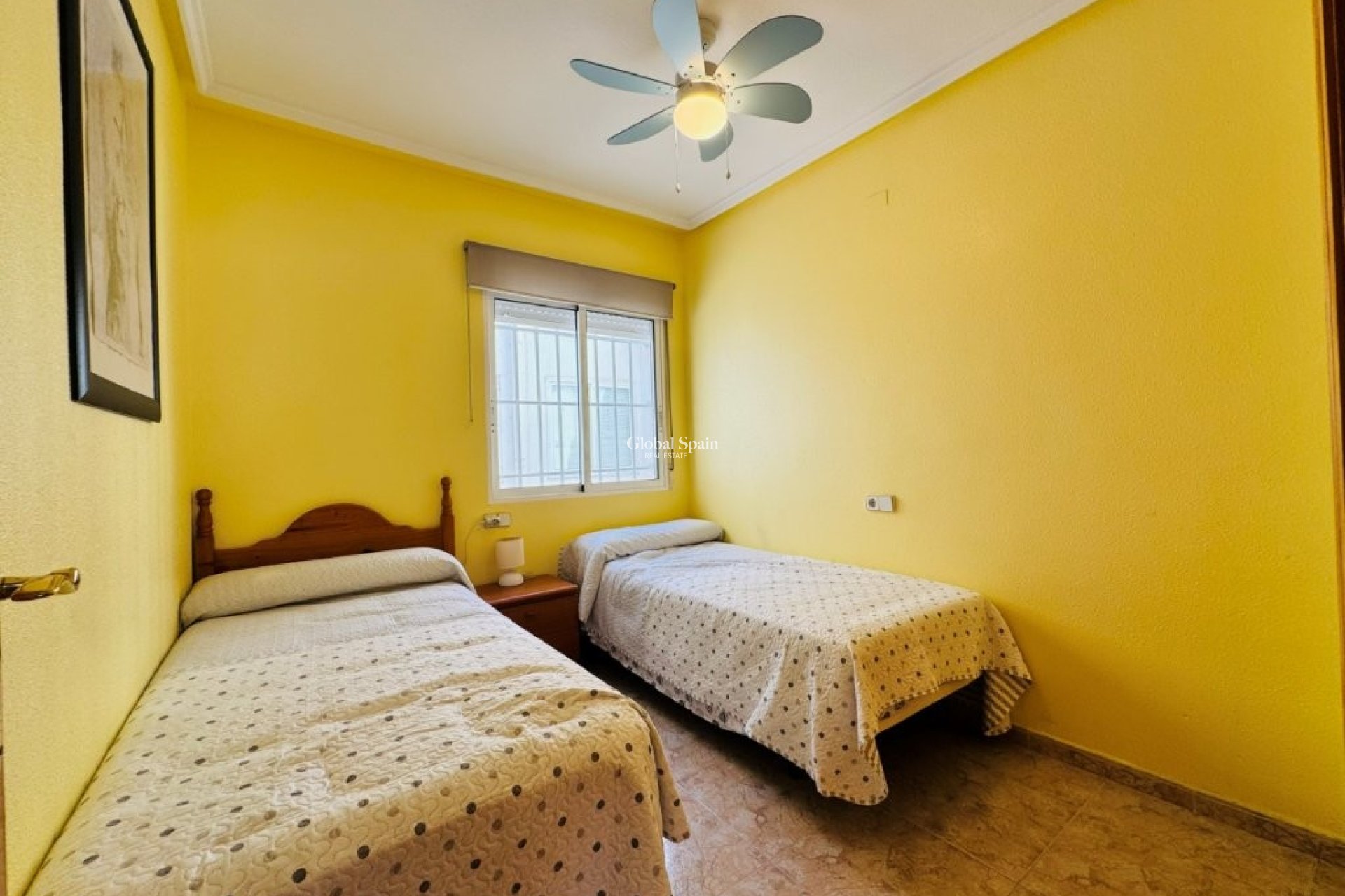 Resale - APARTMENT -
LA MATA - Costa Blanca