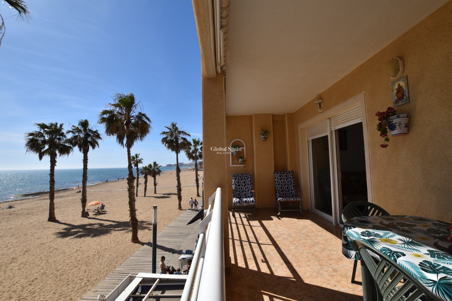 Resale - APARTMENT -
LA MATA - Costa Blanca