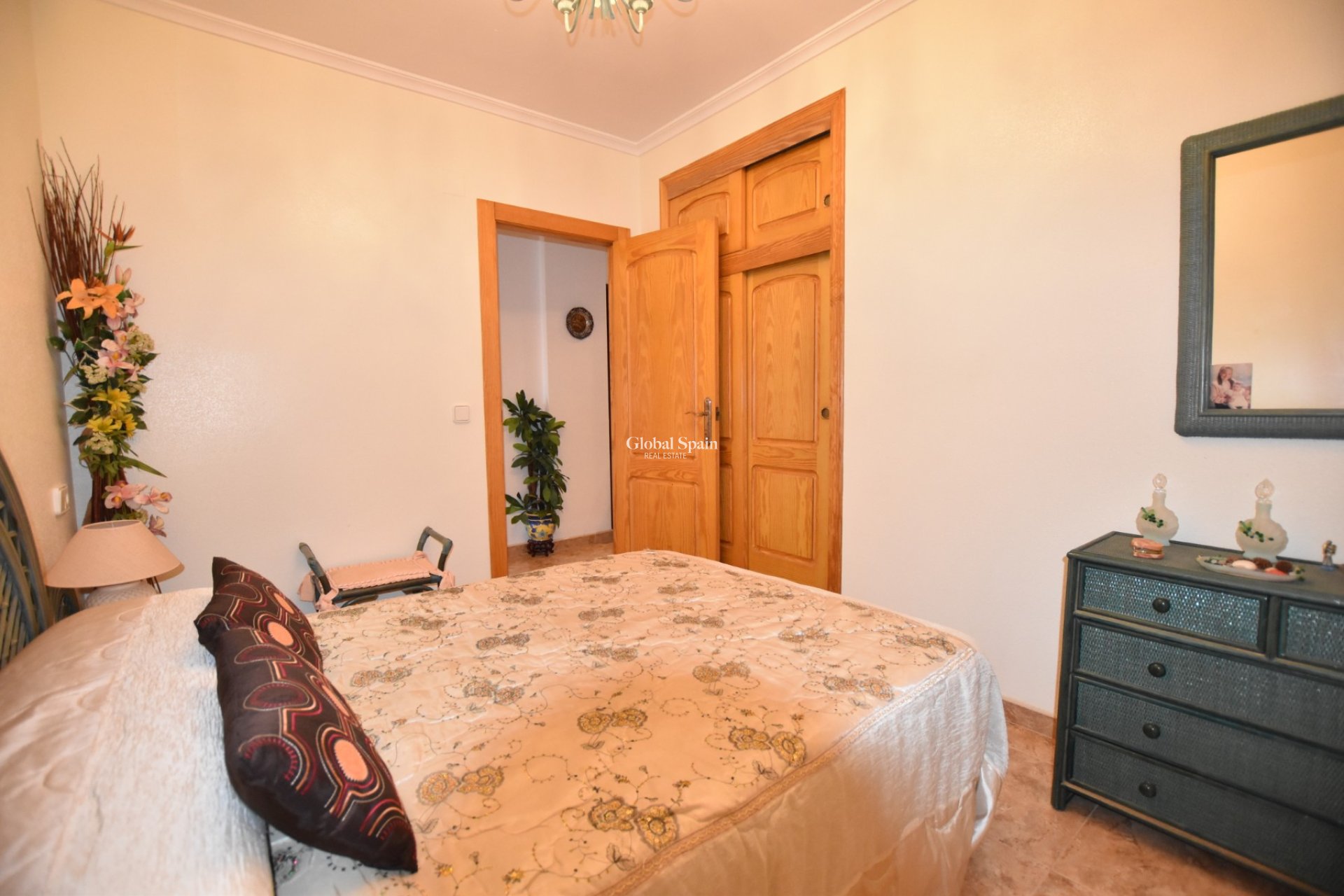 Resale - APARTMENT -
LA MATA - Costa Blanca