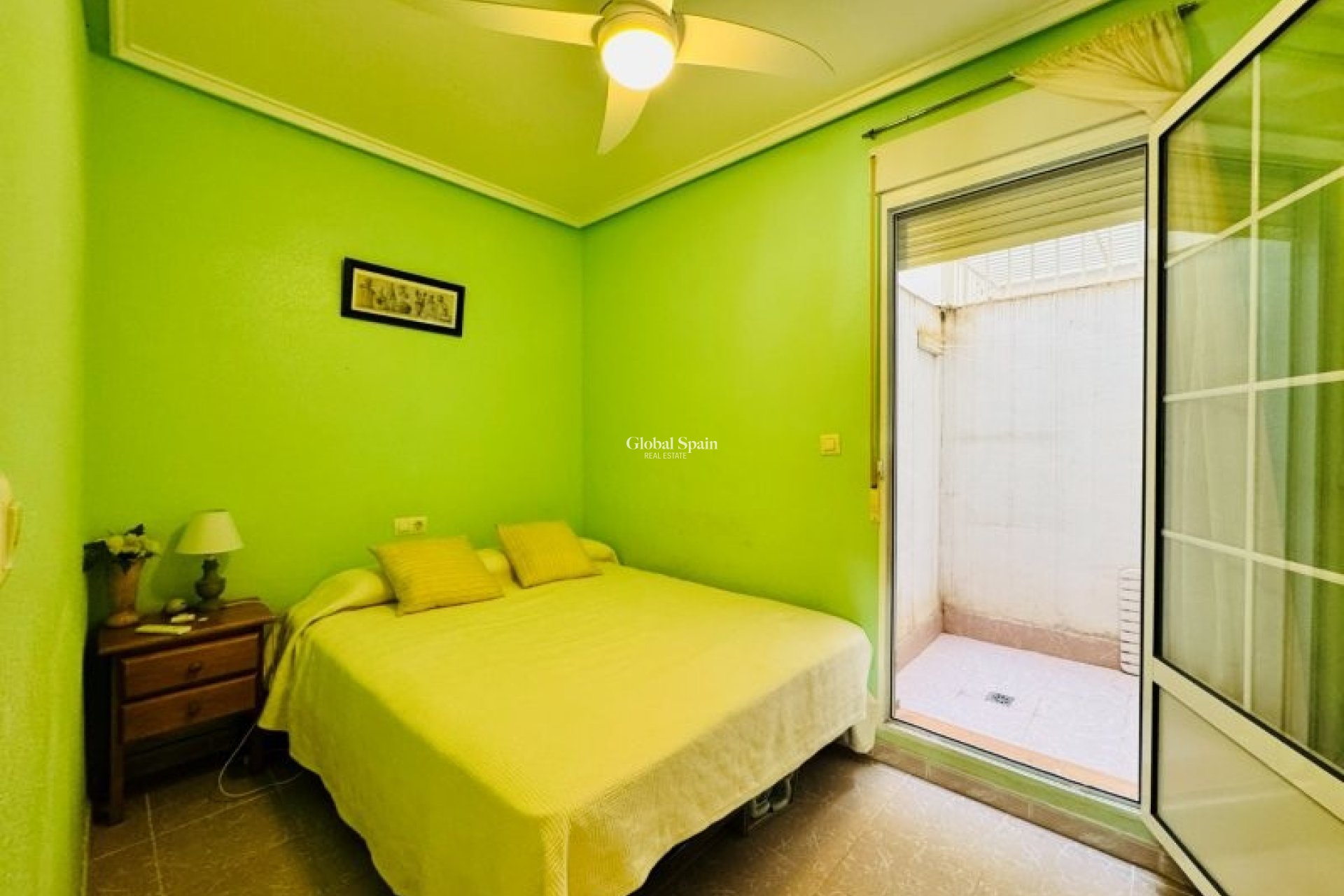 Resale - APARTMENT -
LA MATA - Costa Blanca