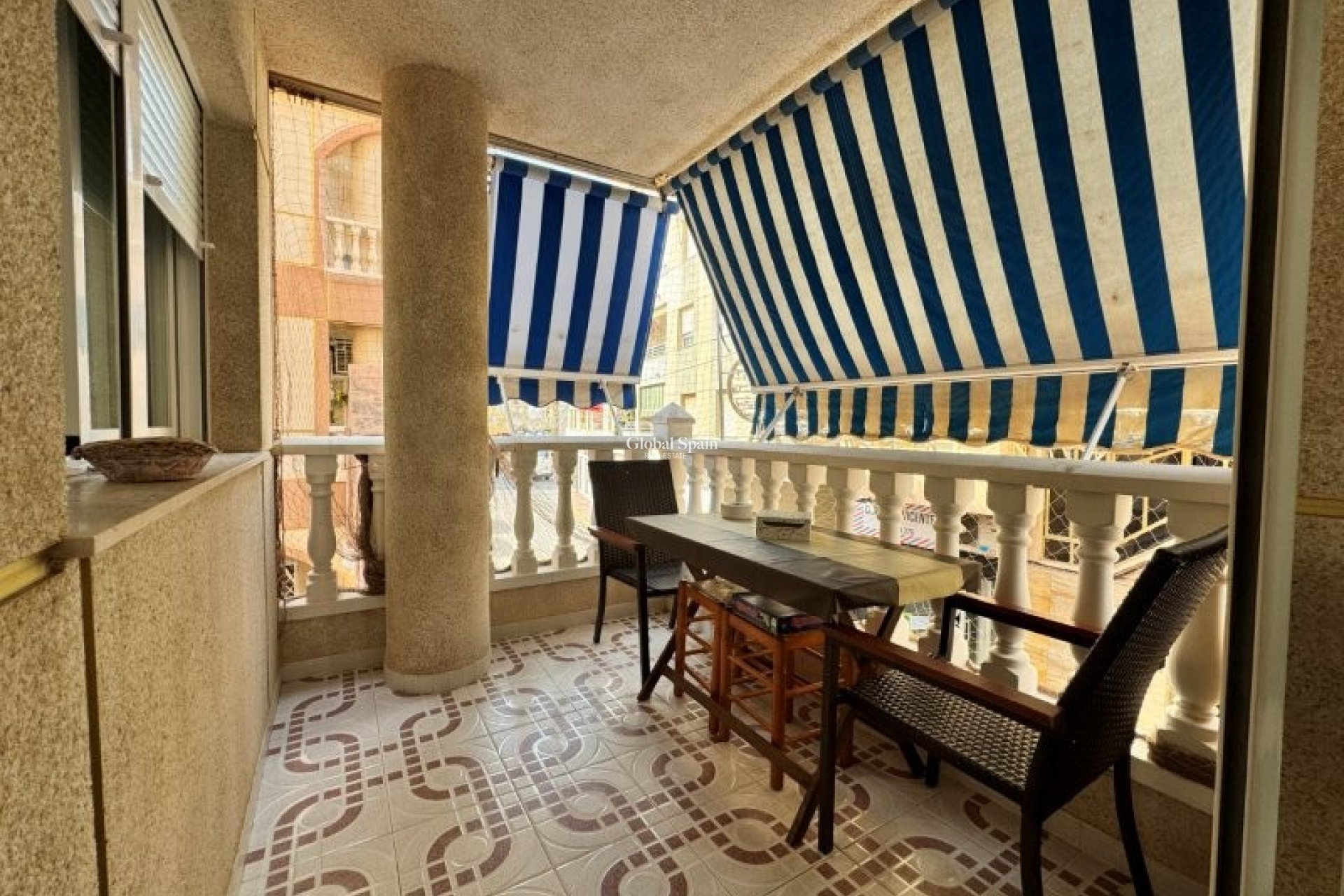 Resale - APARTMENT -
LA MATA - Costa Blanca