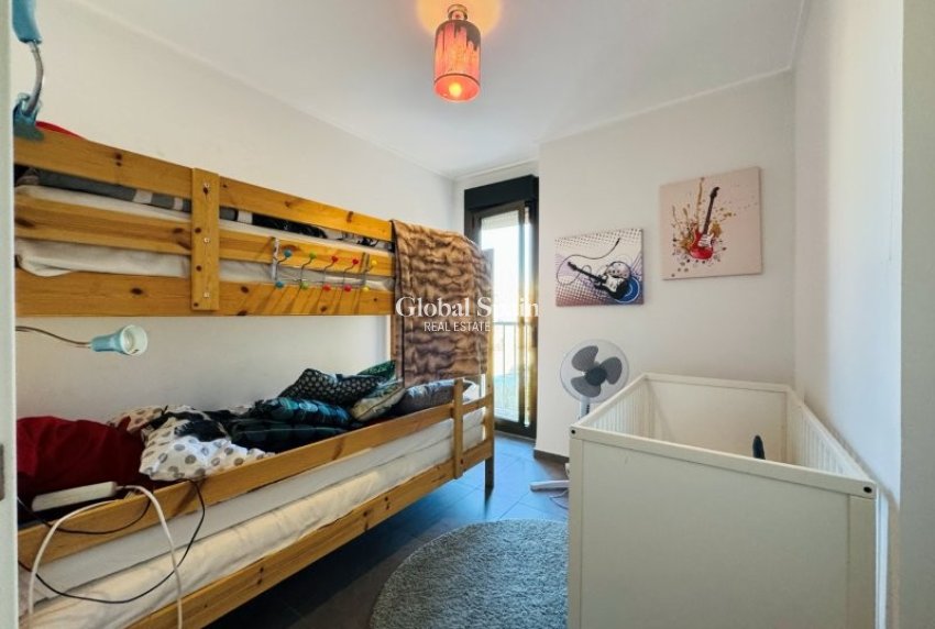 Resale - APARTMENT -
LA MATA - Costa Blanca