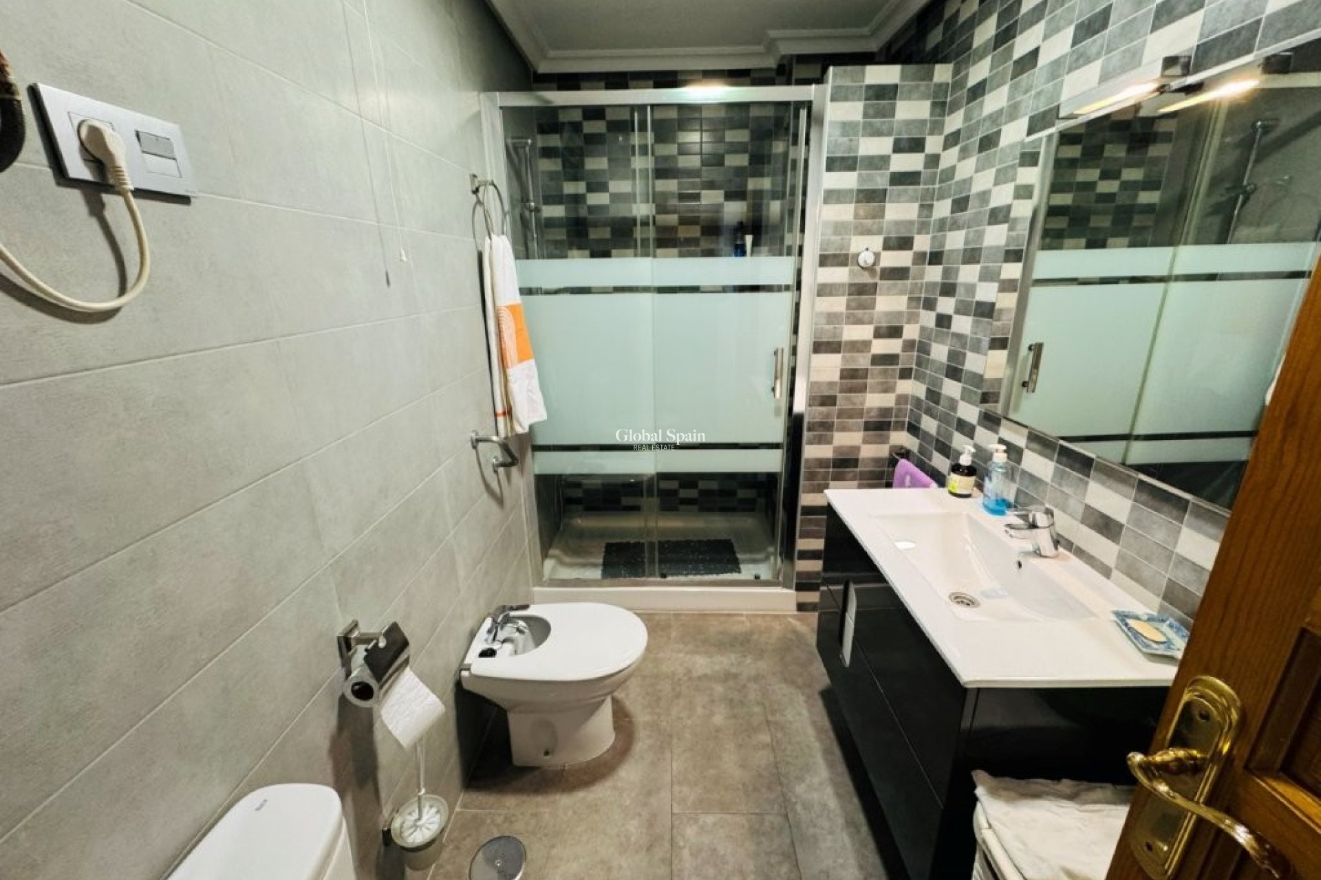 Resale - APARTMENT -
LA MATA - Costa Blanca