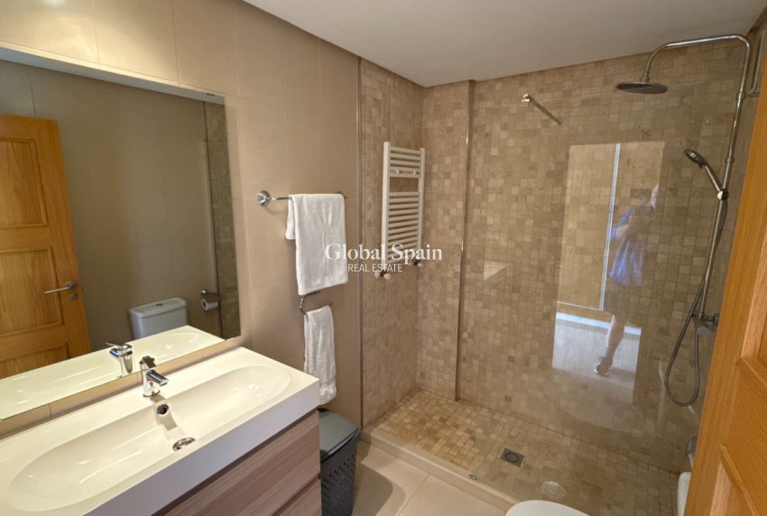 Resale - APARTMENT -
LA TORRE GOLF RESORT - Inland