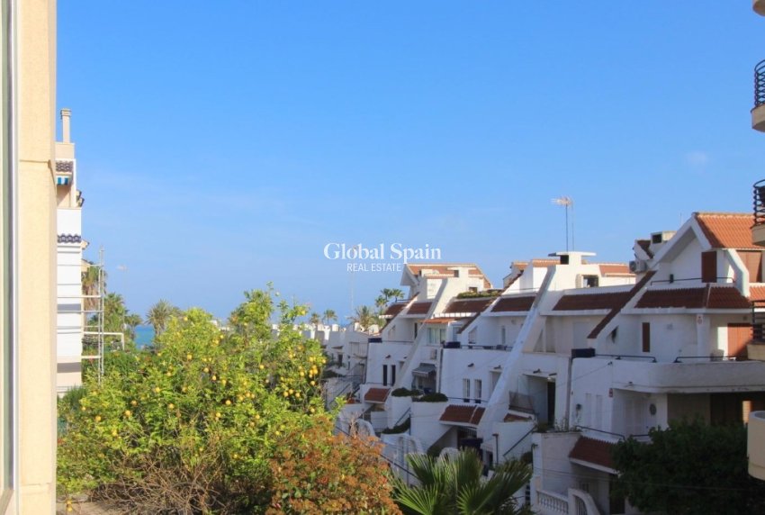 Resale - Apartment -
La Veleta