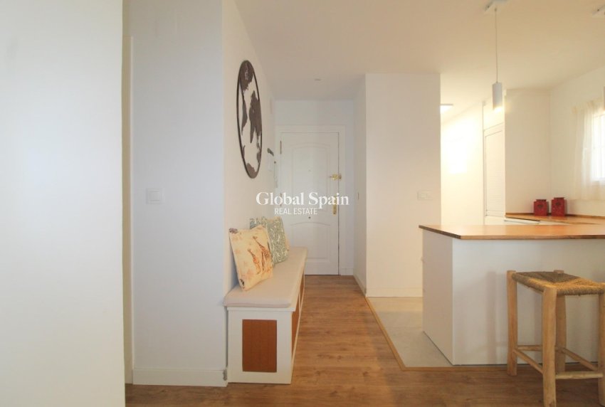 Resale - Apartment -
La Veleta