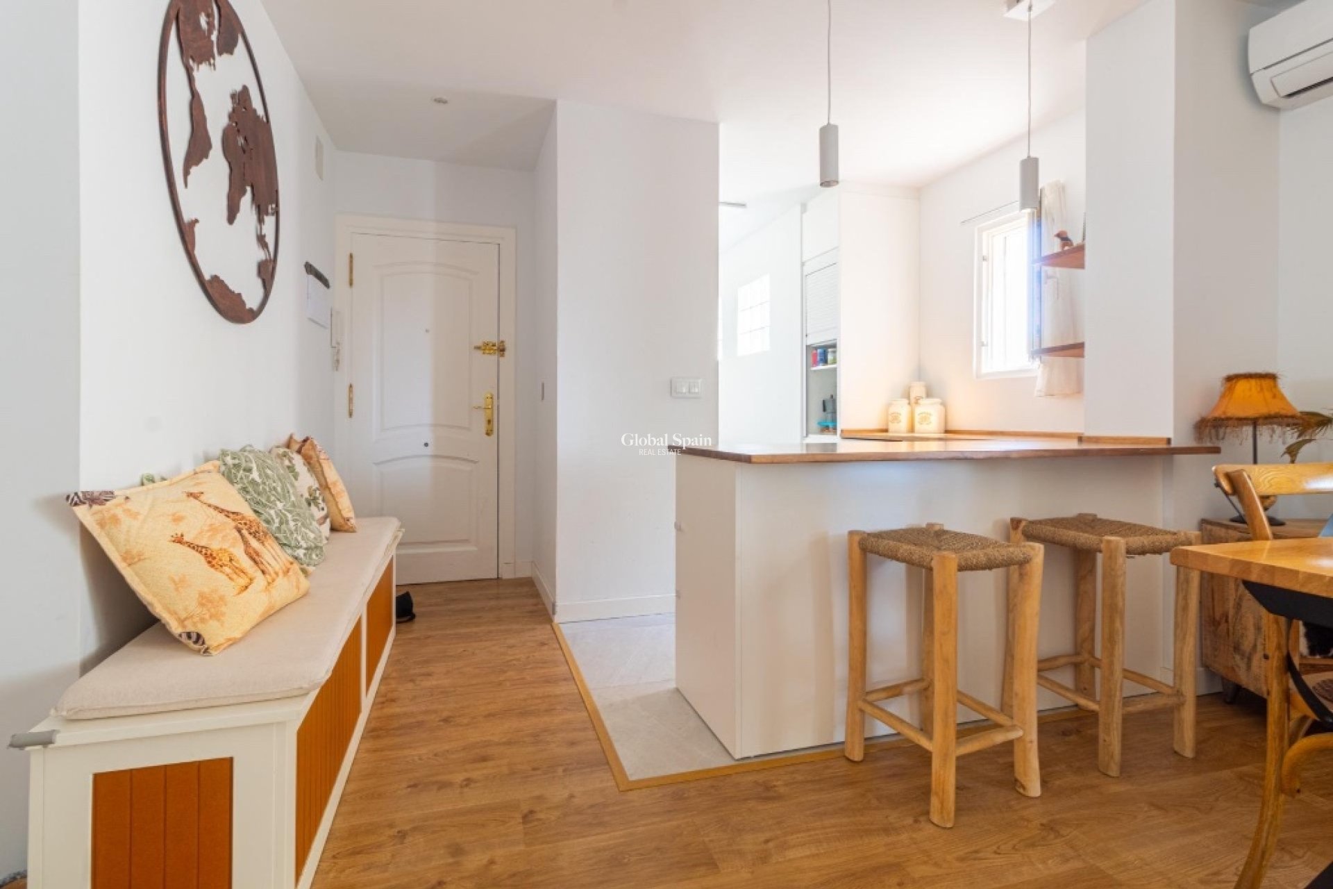 Resale - Apartment -
La Veleta