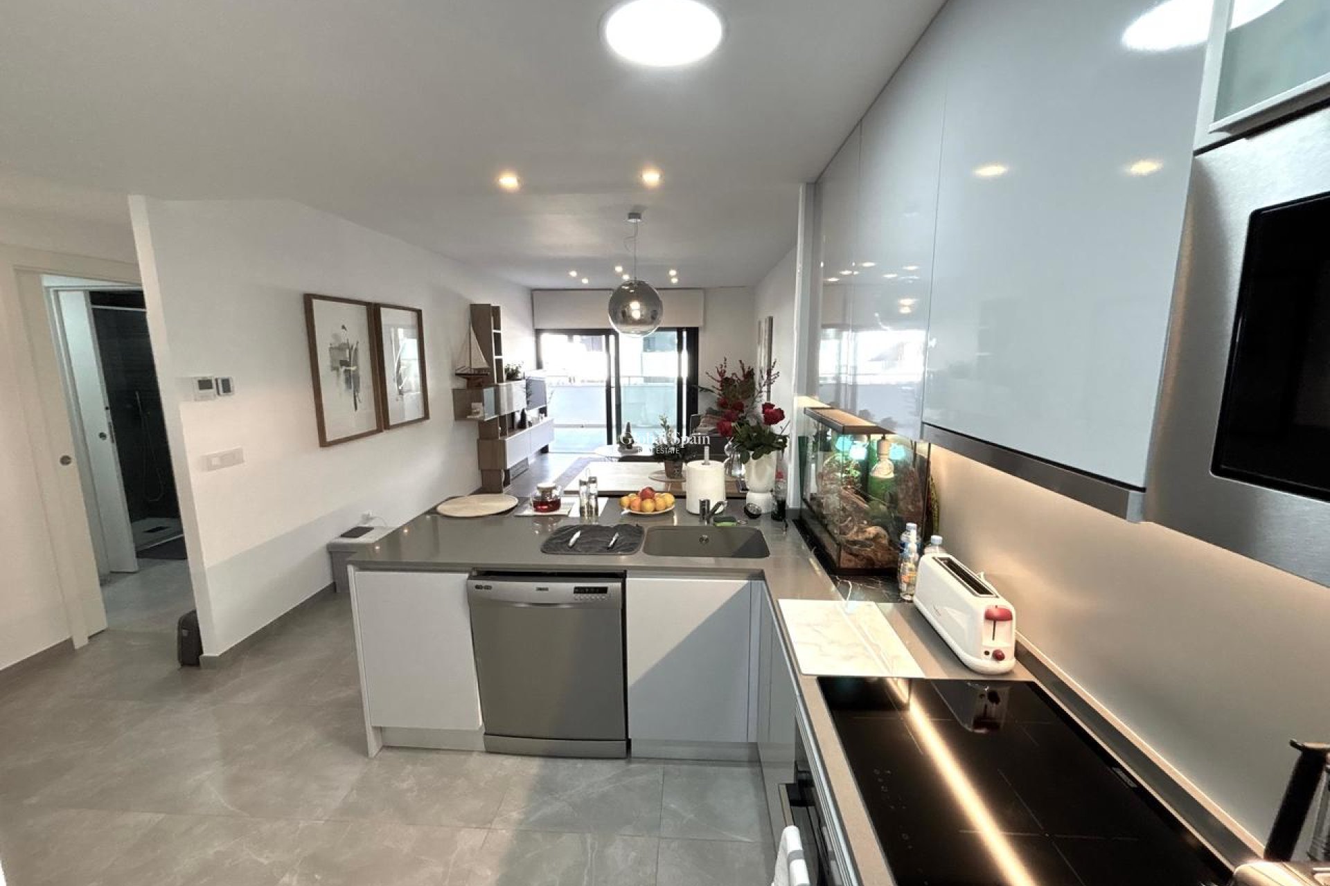 Resale - APARTMENT -
LA ZENIA - Costa Blanca