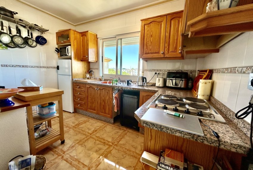 Resale - APARTMENT -
LA ZENIA - Costa Blanca