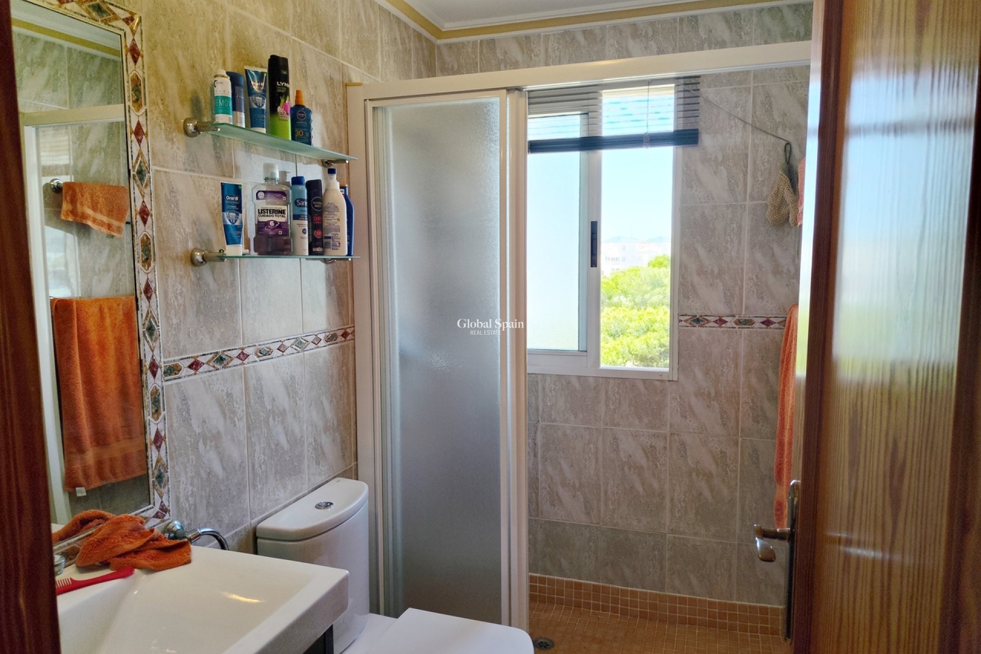 Resale - APARTMENT -
LA ZENIA - Costa Blanca