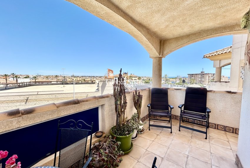 Resale - APARTMENT -
LA ZENIA - Costa Blanca
