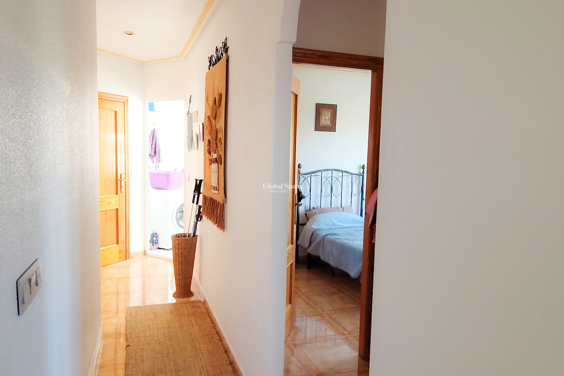 Resale - APARTMENT -
LA ZENIA - Costa Blanca