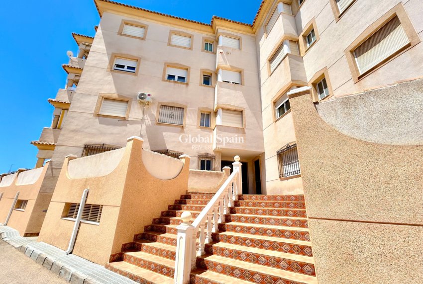 Resale - APARTMENT -
LA ZENIA - Costa Blanca