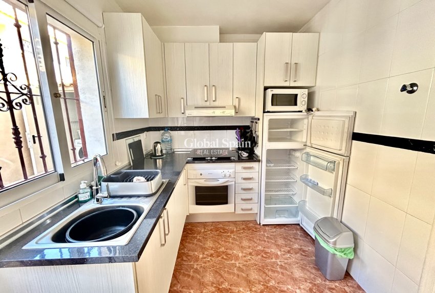 Resale - APARTMENT -
LA ZENIA - Costa Blanca
