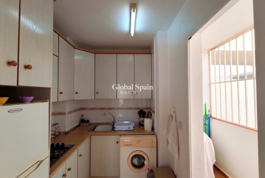 Resale - APARTMENT -
LA ZENIA - Costa Blanca