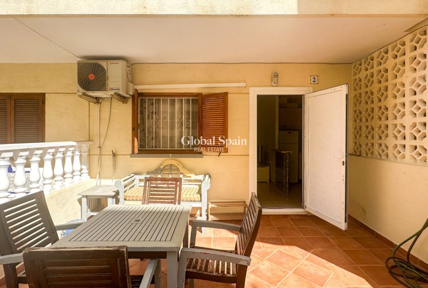 Resale - APARTMENT -
LA ZENIA - Costa Blanca