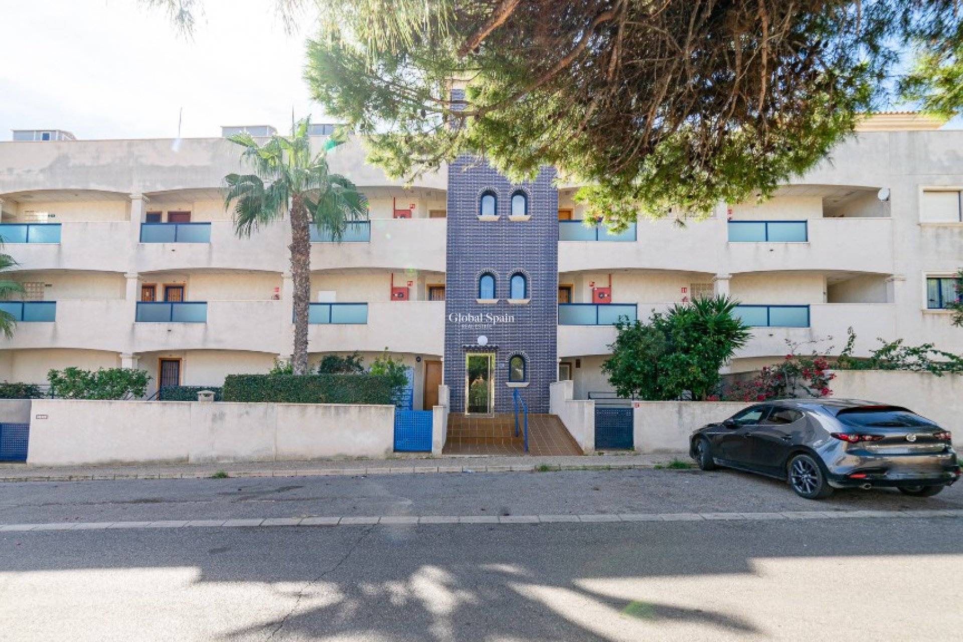 Resale - Apartment -
LA ZENIA