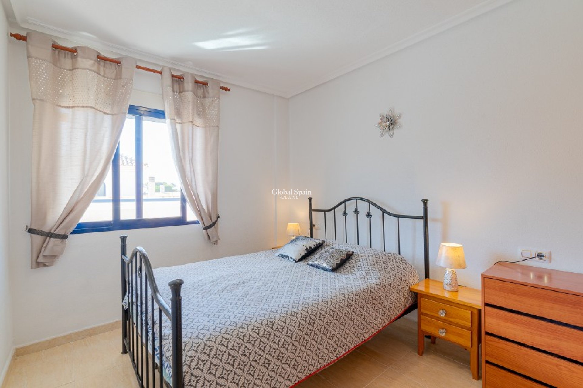 Resale - Apartment -
LA ZENIA