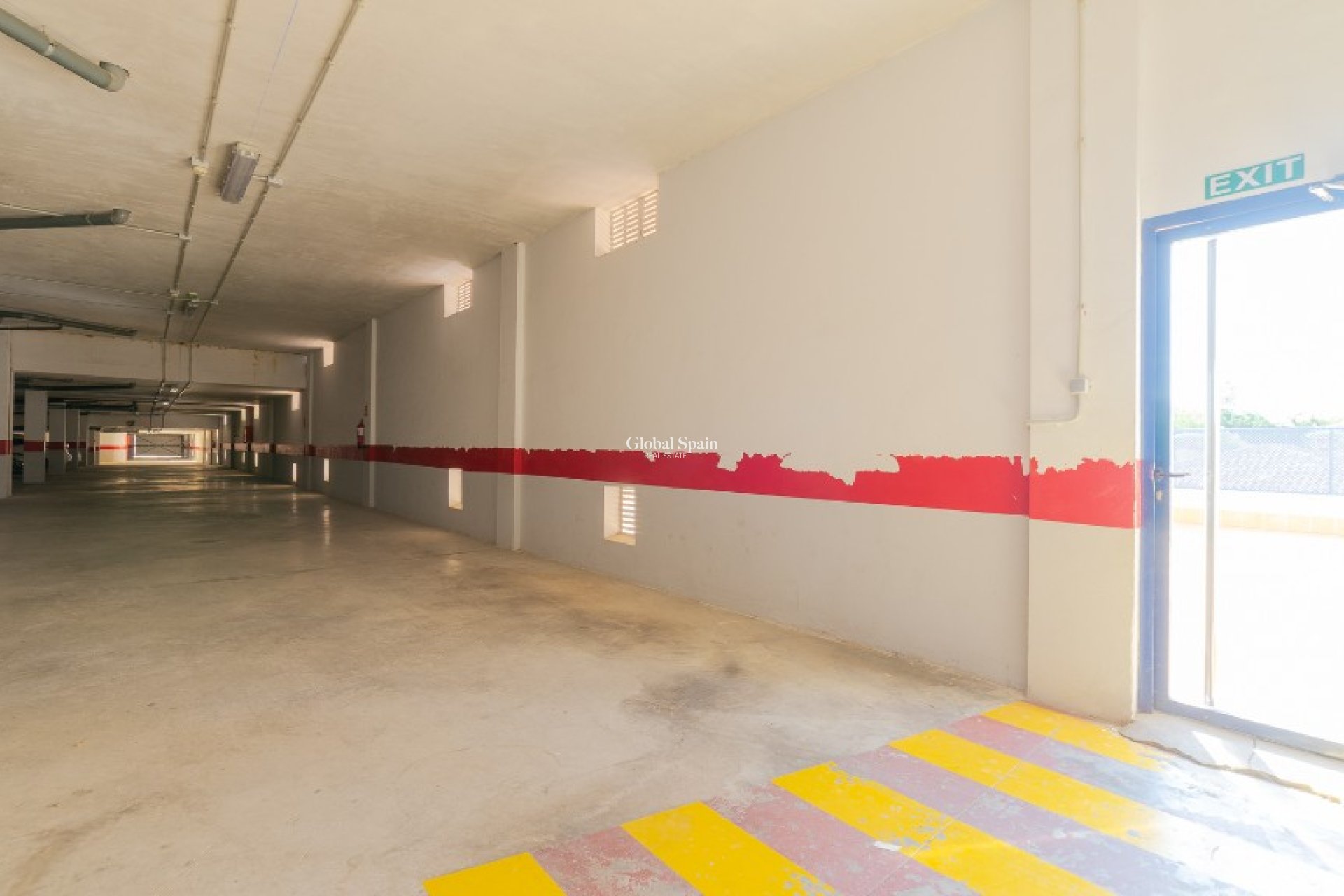 Resale - Apartment -
LA ZENIA